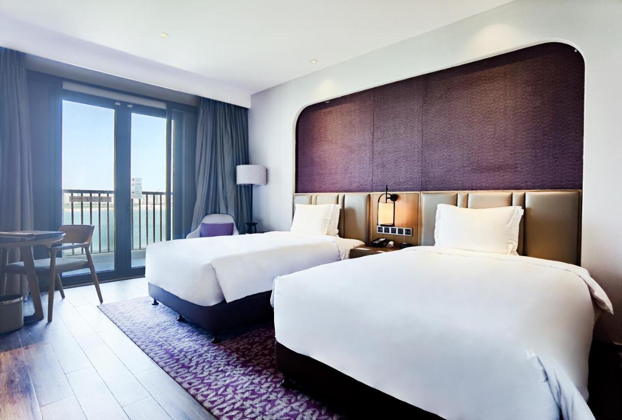 Hotel Crowne Plaza Qingdaoorientalmoviemetropolis By Ihg Exteriér fotografie