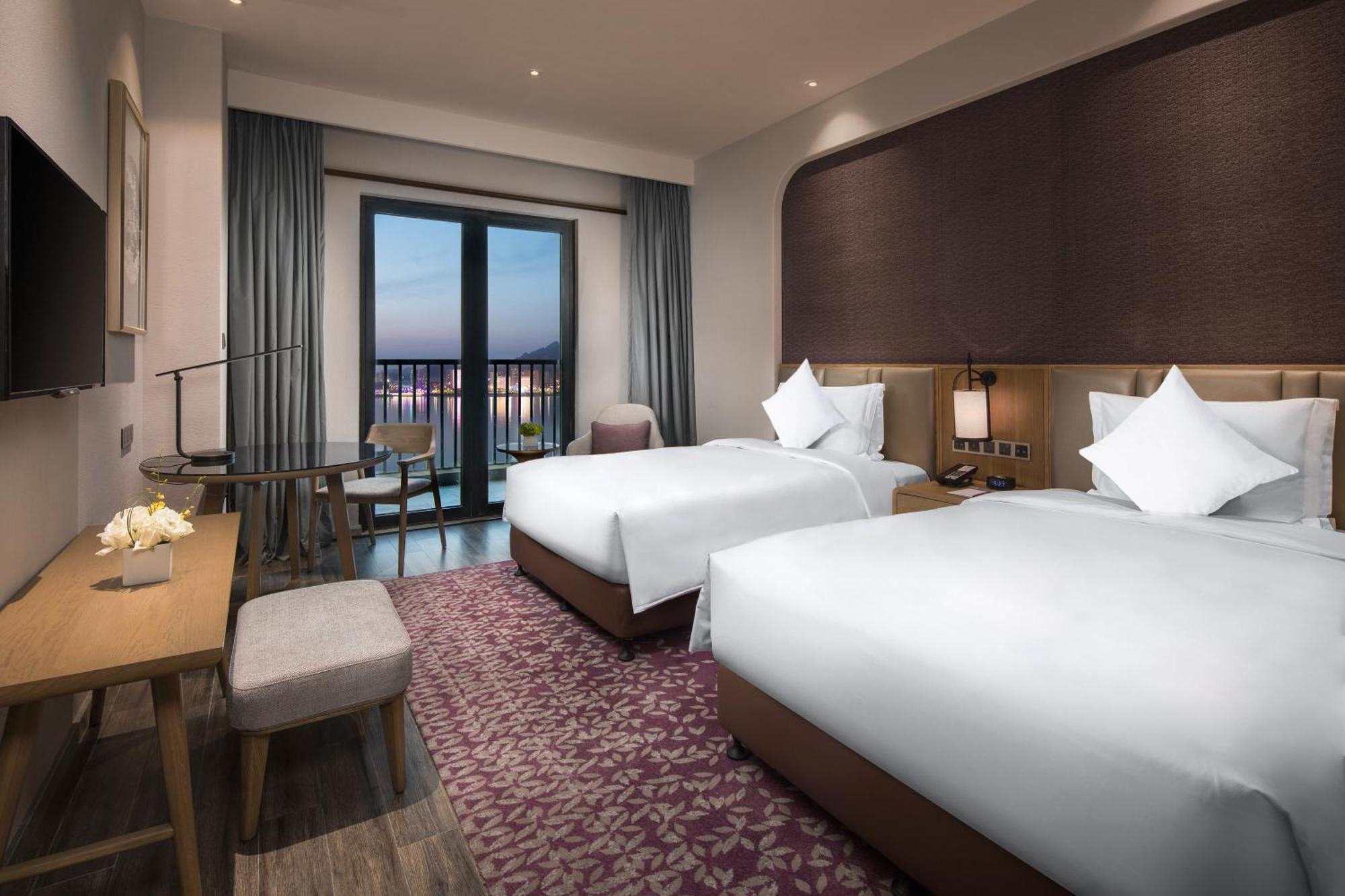 Hotel Crowne Plaza Qingdaoorientalmoviemetropolis By Ihg Exteriér fotografie