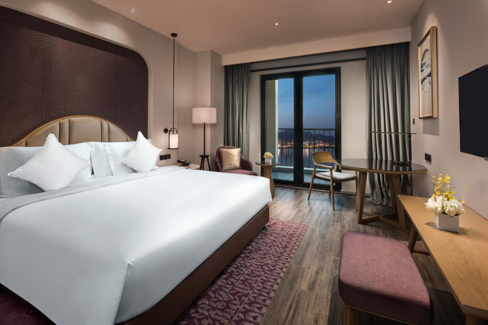 Hotel Crowne Plaza Qingdaoorientalmoviemetropolis By Ihg Exteriér fotografie