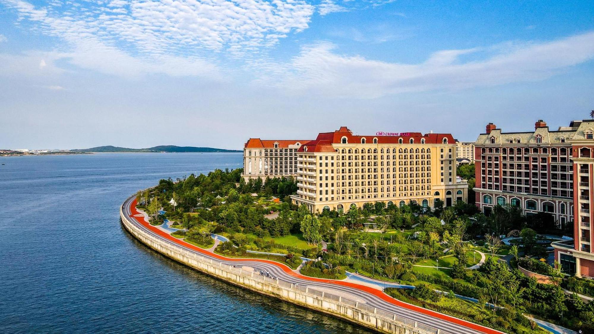 Hotel Crowne Plaza Qingdaoorientalmoviemetropolis By Ihg Exteriér fotografie