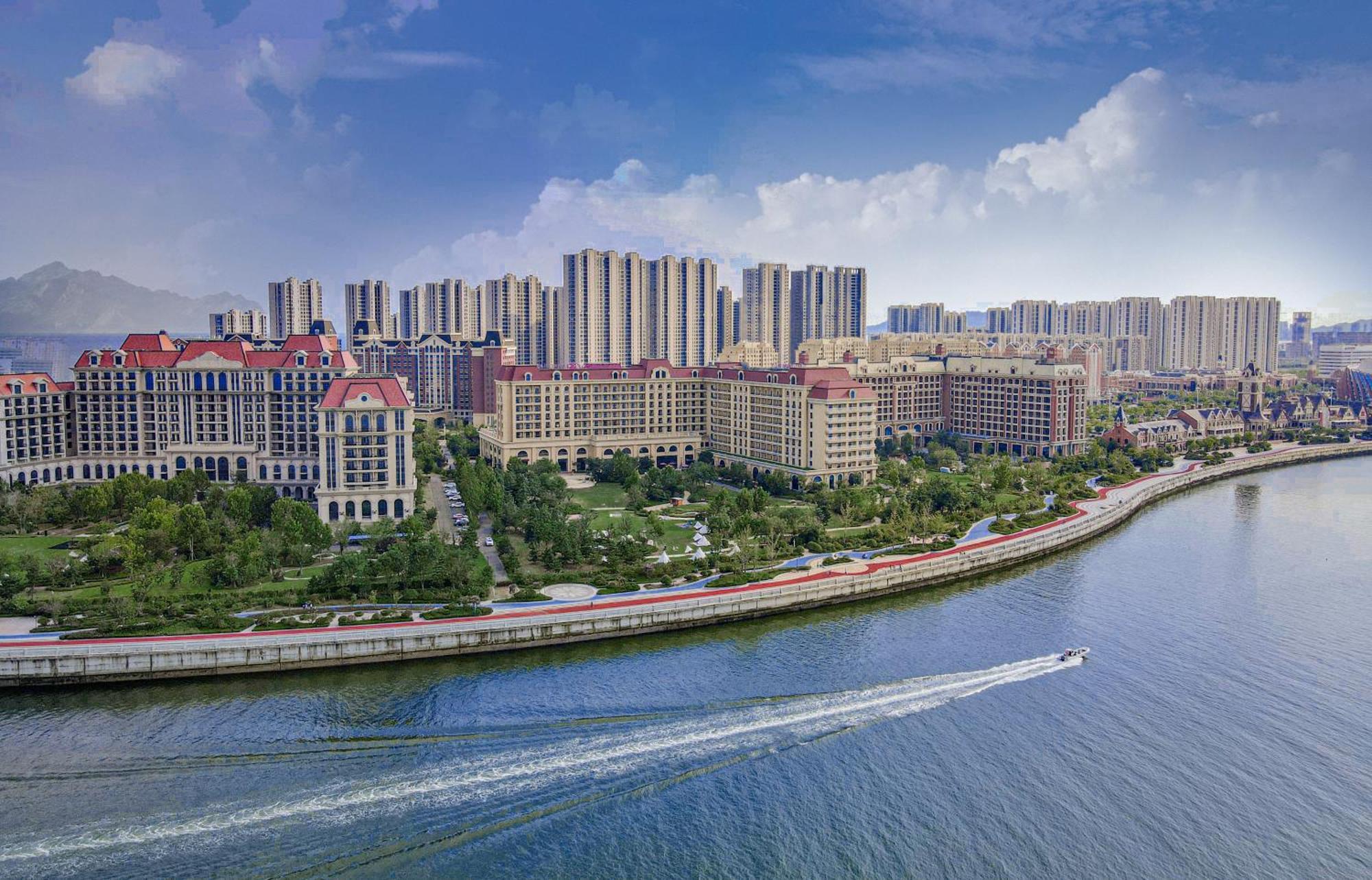 Hotel Crowne Plaza Qingdaoorientalmoviemetropolis By Ihg Exteriér fotografie