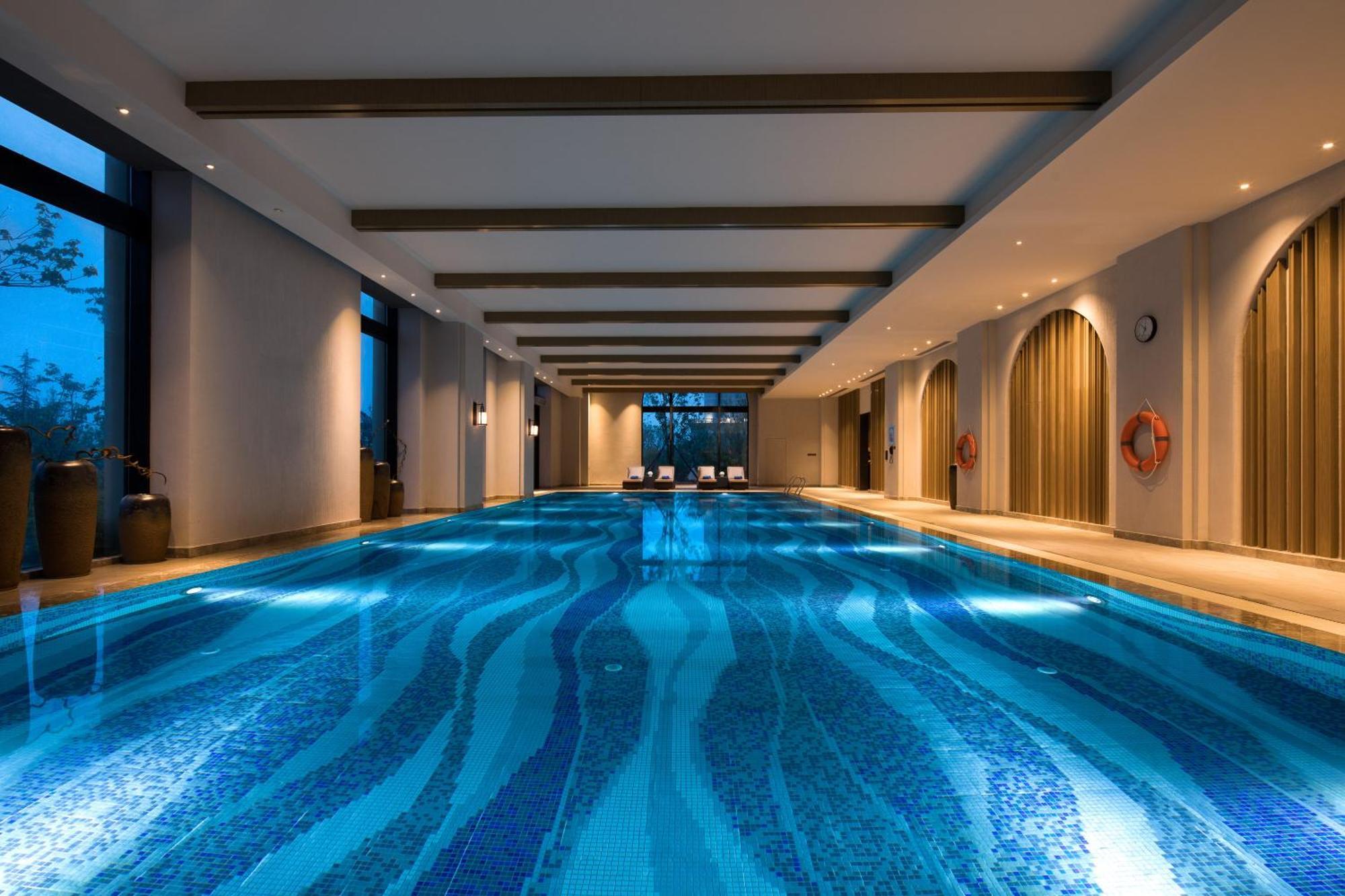 Hotel Crowne Plaza Qingdaoorientalmoviemetropolis By Ihg Exteriér fotografie