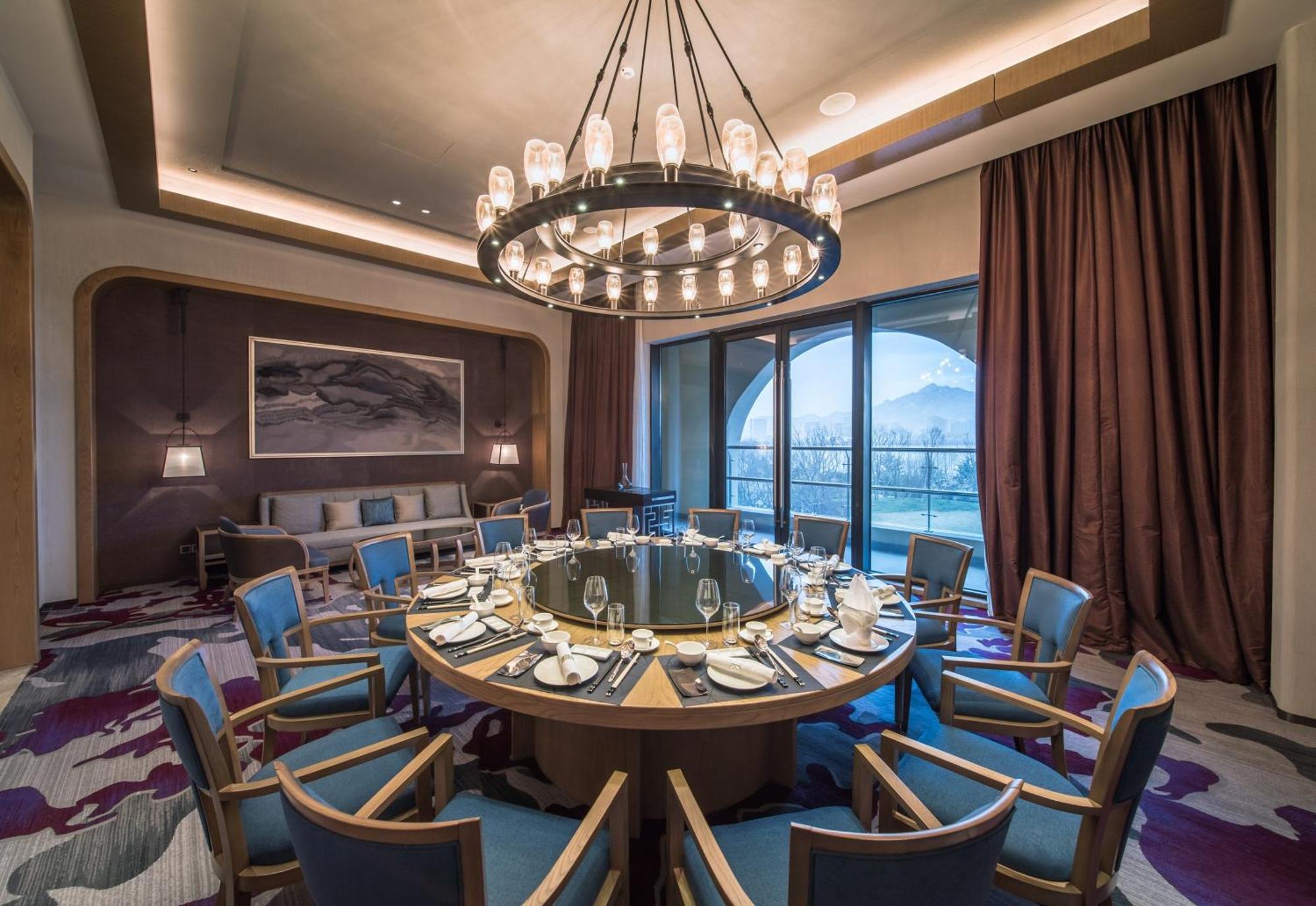 Hotel Crowne Plaza Qingdaoorientalmoviemetropolis By Ihg Exteriér fotografie