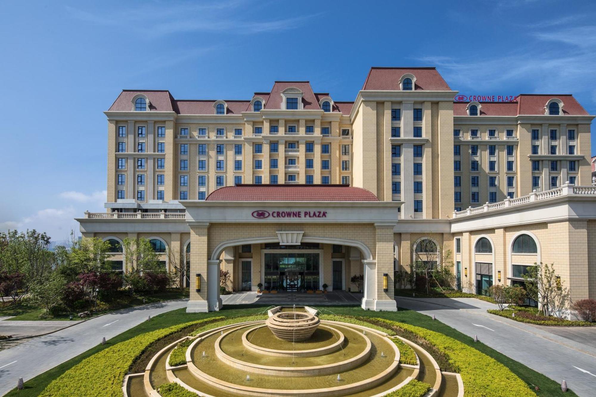 Hotel Crowne Plaza Qingdaoorientalmoviemetropolis By Ihg Exteriér fotografie