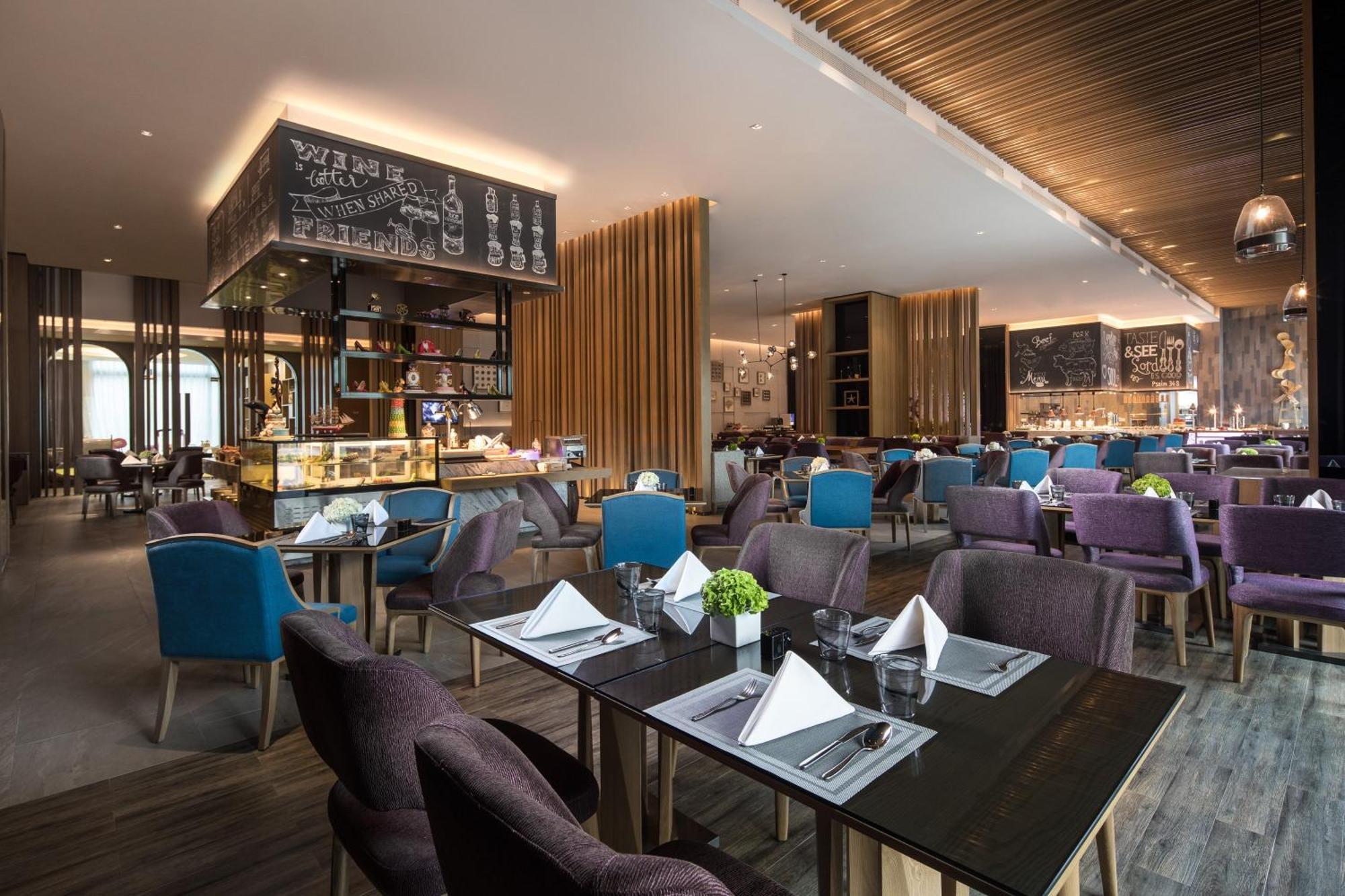 Hotel Crowne Plaza Qingdaoorientalmoviemetropolis By Ihg Exteriér fotografie