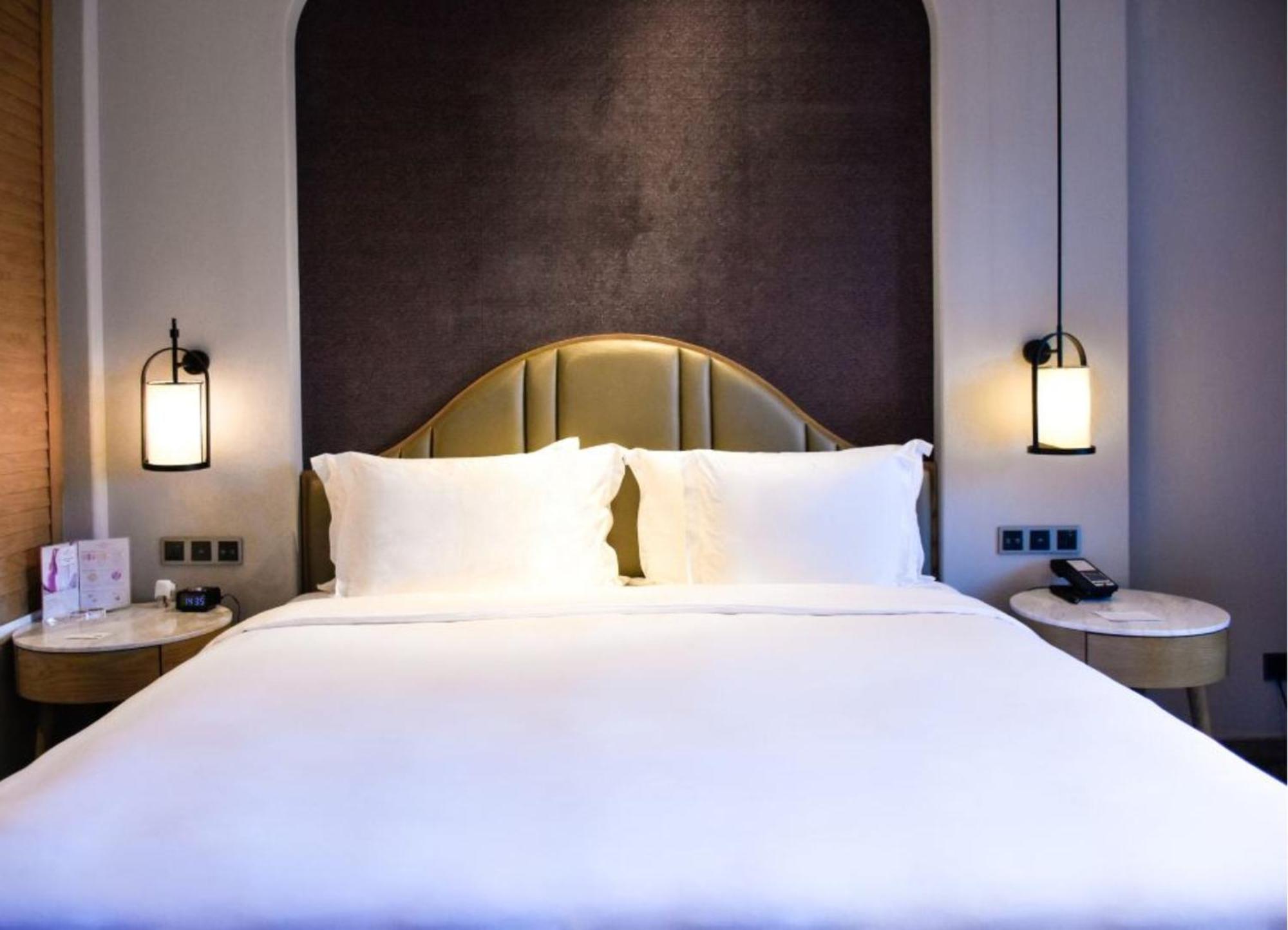 Hotel Crowne Plaza Qingdaoorientalmoviemetropolis By Ihg Exteriér fotografie