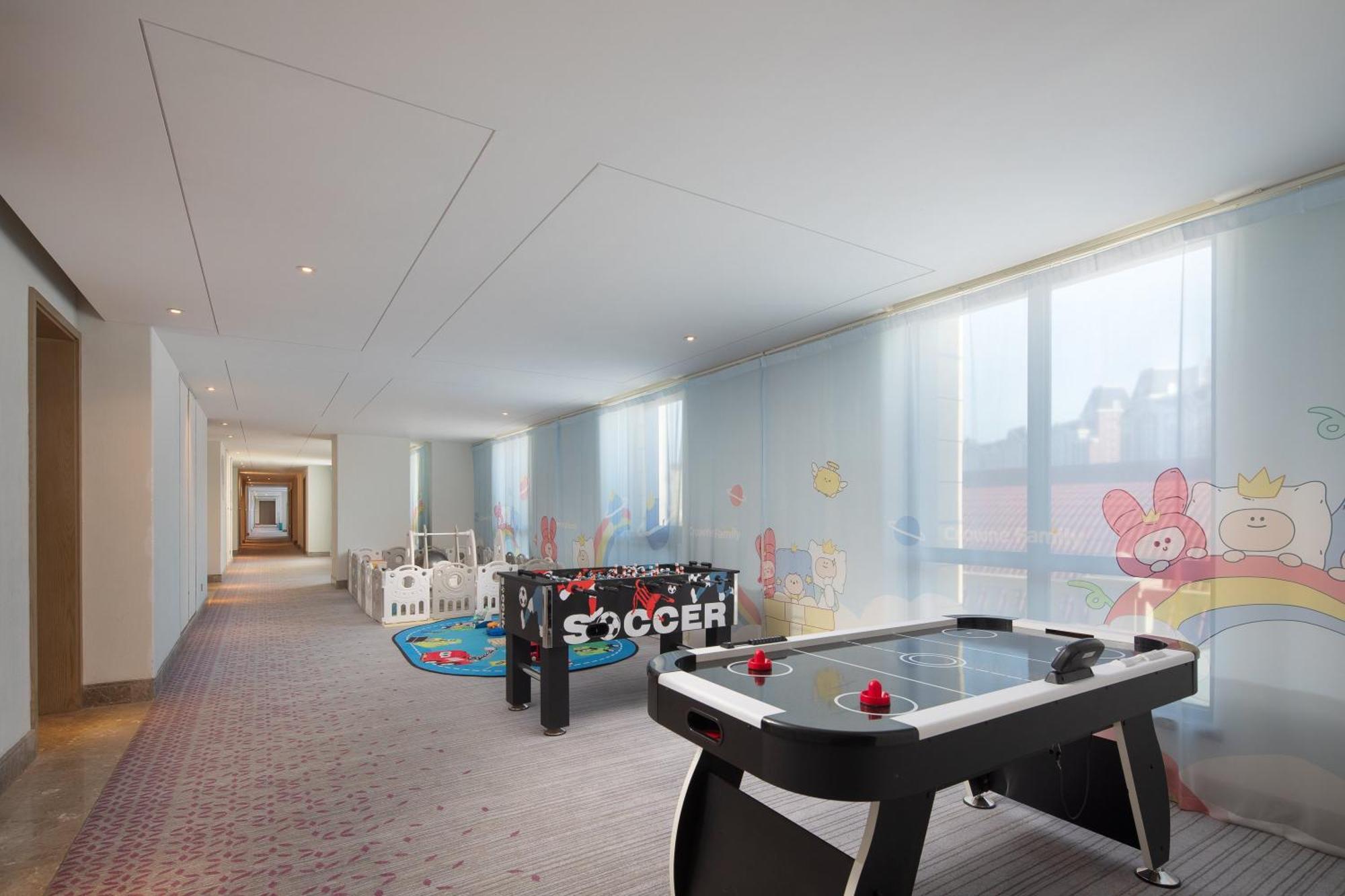 Hotel Crowne Plaza Qingdaoorientalmoviemetropolis By Ihg Exteriér fotografie